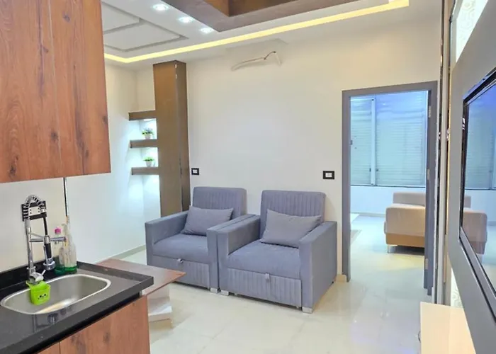 Apartment شالية صف اول علي البحر في Hurghada