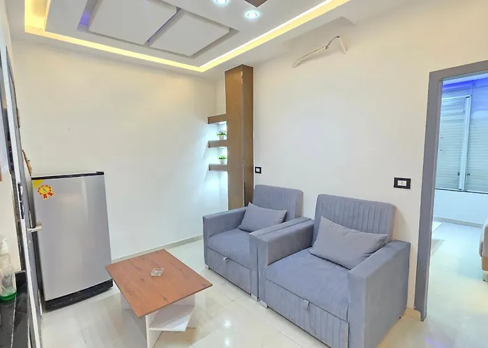شالية صف اول علي البحر في Apartment